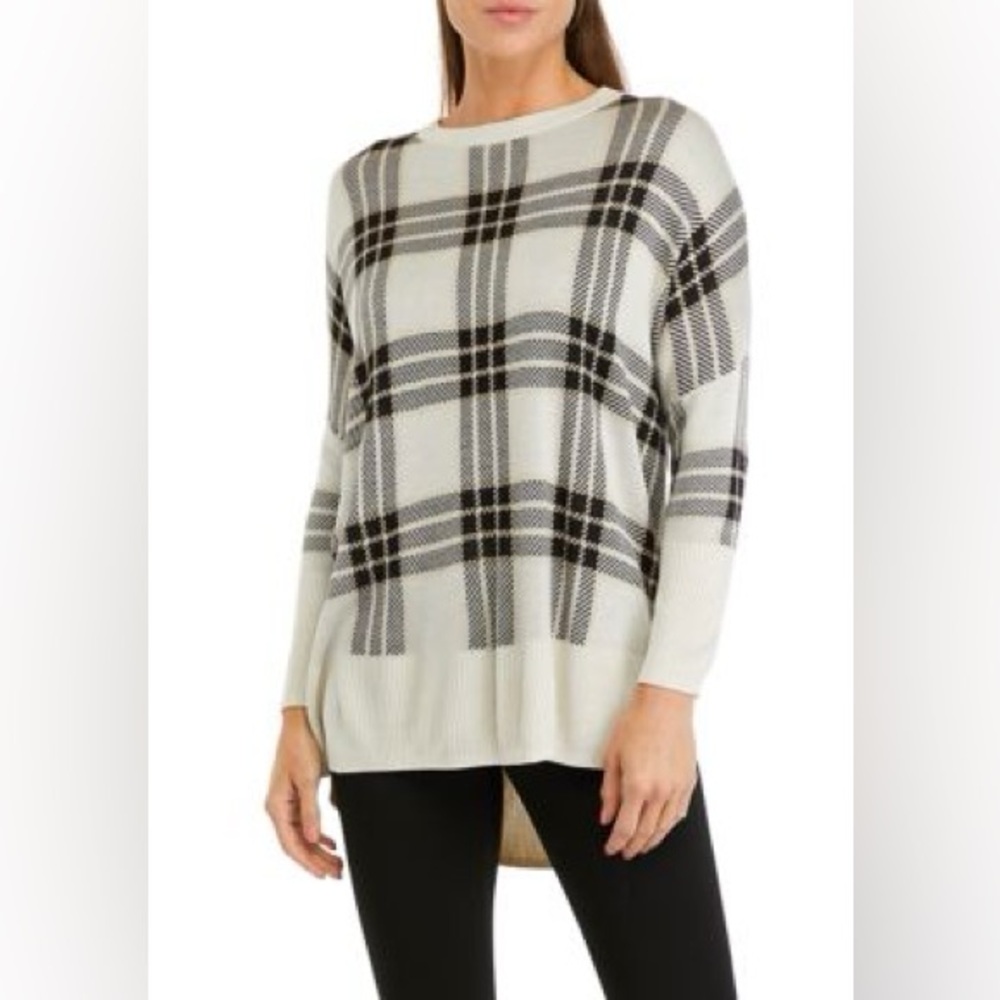 Wonderly ivory buffalo plaid sweater